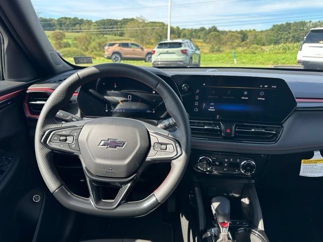 New 2026 Chevrolet TrailBlazer RS w/ Convenience Package AWD/4WD image 9