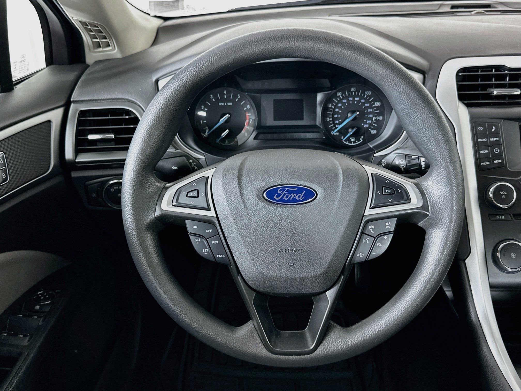 Used 2016 Ford Fusion S FWD image 17