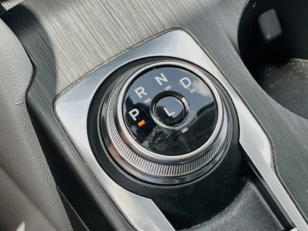 Used 2026 Ford Escape Active w/ Tech Pack #1 FWD image 17