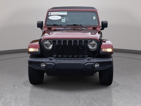 Used 2022 Jeep Gladiator Overland AWD/4WD image 2