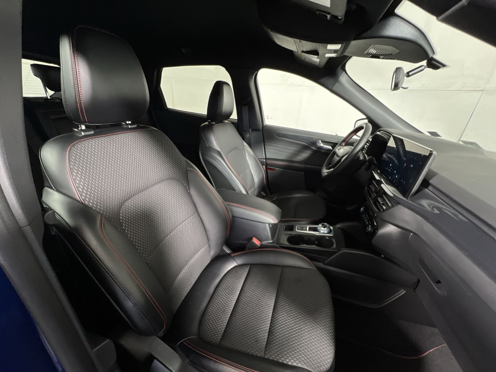 Used 2023 Ford Escape ST-Line w/ Tech Pack #1 FWD image 26