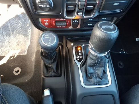 New 2026 Jeep Wrangler Unlimited Sport image 12