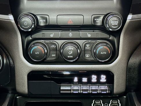 Used 2020 RAM 1500 Big Horn image 13