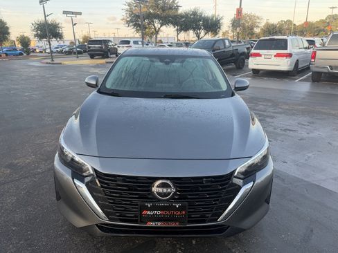 Used 2024 Nissan Sentra S FWD image 7