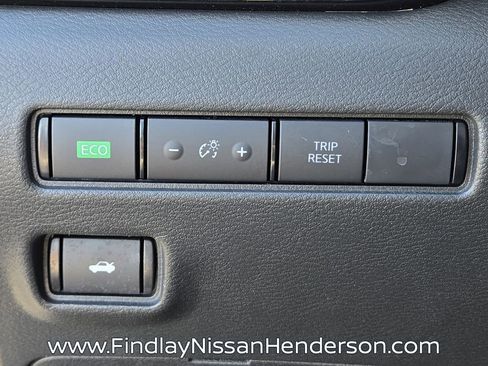 Used 2025 Nissan Sentra SV w/ All-Weather Package image 22
