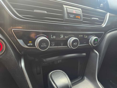Used 2019 Honda Accord Sport image 29