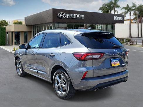 Used 2024 Ford Escape ST-Line AWD/4WD image 5