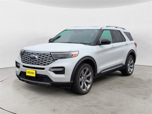 Used 2020 Ford Explorer Platinum w/ Premium Technology Package image 1