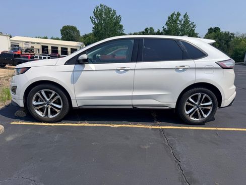 Used 2018 Ford Edge Sport w/ Equipment Group 401A AWD/4WD image 4