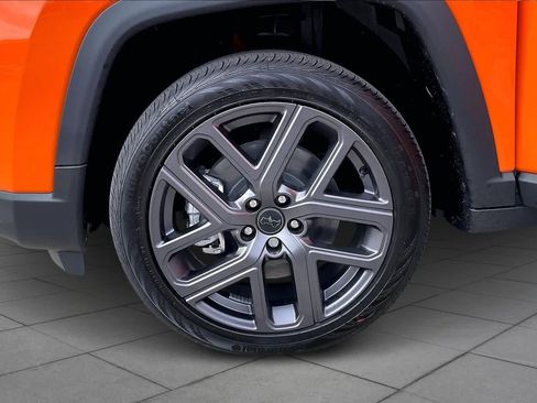 New 2026 Jeep Compass Latitude w/ Sun and Sound Group image 11