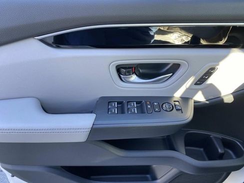 New 2025 Honda Pilot EX-L image 15