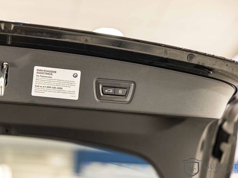 Used 2024 BMW i4 eDrive35 w/ Premium Package image 17