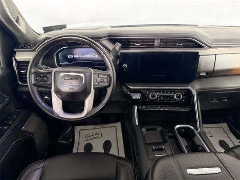 Used 2024 GMC Sierra 2500 Denali w/ Technology Package image 21