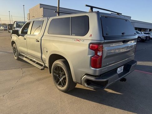 Used 2023 Chevrolet Silverado 1500 Custom image 5