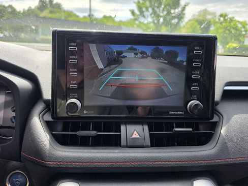 Used 2021 Toyota RAV4 SE w/ Weather & Moonroof Package AWD/4WD image 21