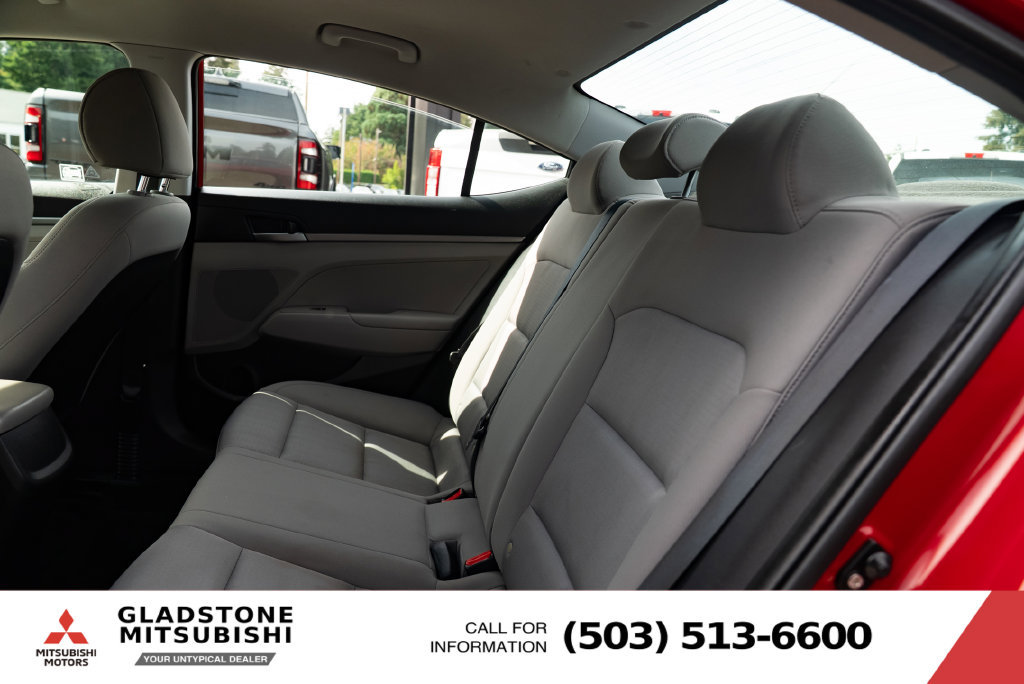 Used 2018 Hyundai Elantra SE FWD image 19