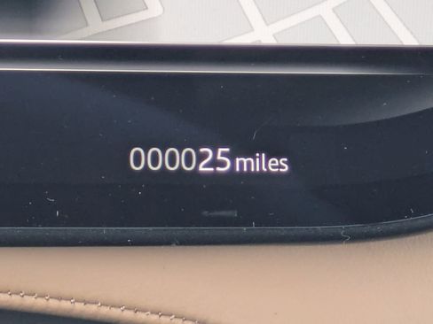 New 2026 Land Rover Range Rover Sport SE image 11