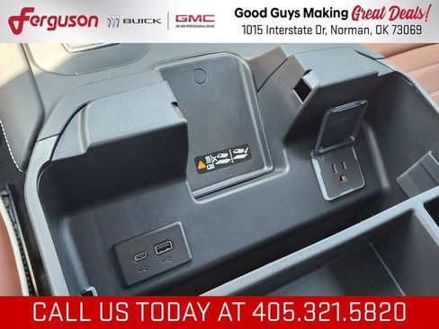 New 2026 GMC Sierra 2500 Denali Ultimate AWD/4WD image 36