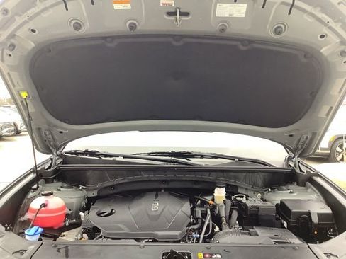 Certified 2024 Hyundai Tucson SE image 12