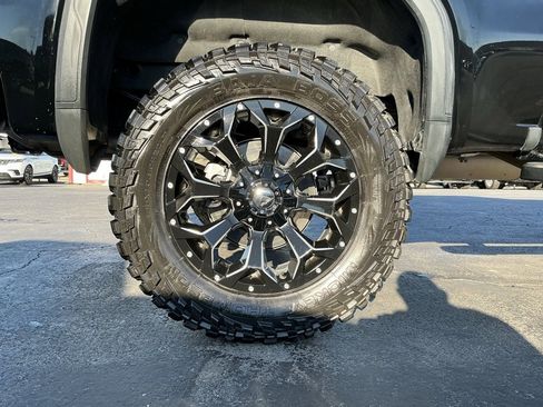 Used 2024 GMC Sierra 1500 Elevation w/ LPO, Elevation Black Package image 23