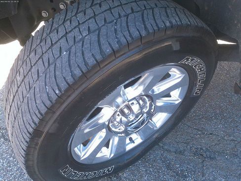 Used 2022 Ford F250 Platinum image 25