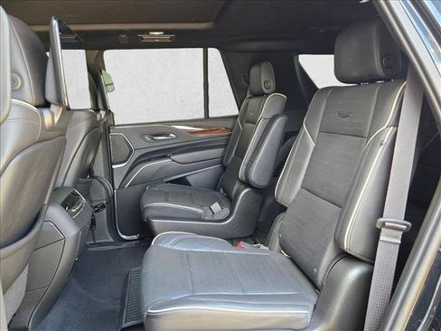 Used 2021 Cadillac Escalade Premium Luxury w/ Driver Assist Tech Package AWD/4WD image 18