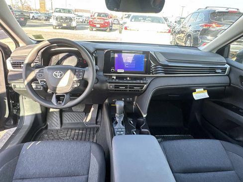 New 2026 Toyota Camry LE image 10