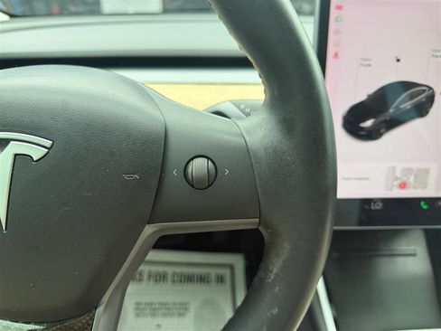 Used 2019 Tesla Model 3 Standard Range Plus RWD image 37
