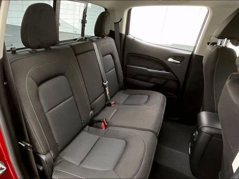 Used 2021 Chevrolet Colorado LT w/ LT Convenience Package image 18