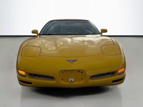Used 2003 Chevrolet Corvette Convertible w/ Preferred Equipment Group1 image 8