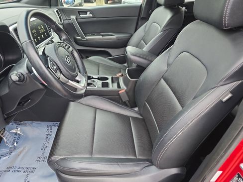 Used 2022 Kia Sportage Nightfall Edition image 15