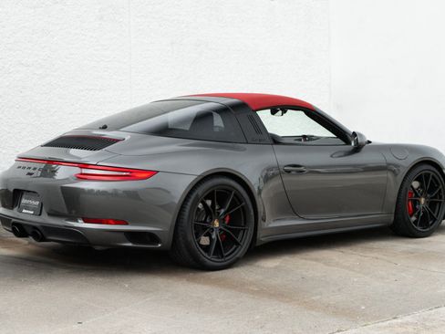 Used 2017 Porsche 911 Targa 4S AWD/4WD image 7