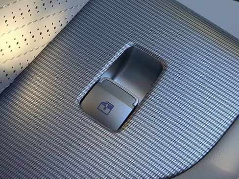 Used 2024 Hyundai Palisade Calligraphy image 33