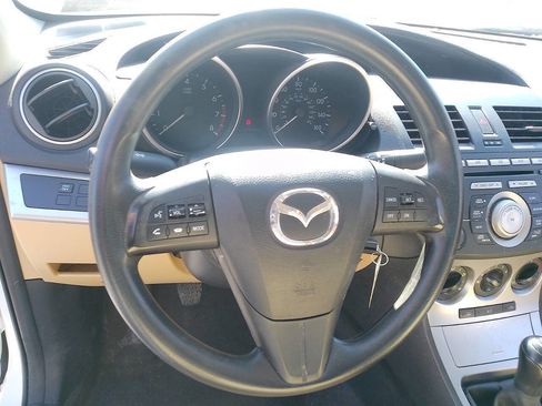Used 2010 MAZDA MAZDA3 i Touring image 35
