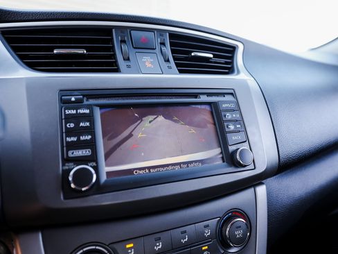 Used 2014 Nissan Sentra SV w/ SV Driver Package image 19