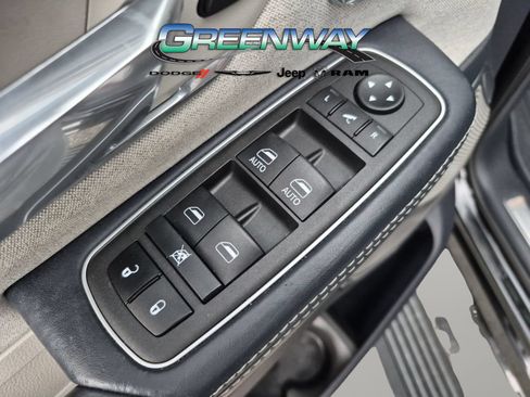 Used 2022 RAM 1500 Limited AWD/4WD image 13