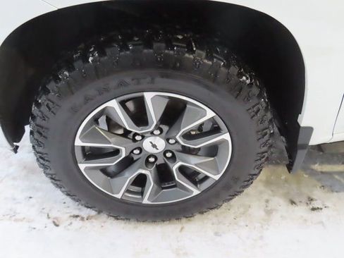 Used 2023 Chevrolet Silverado 1500 LTZ w/ Technology Package image 17