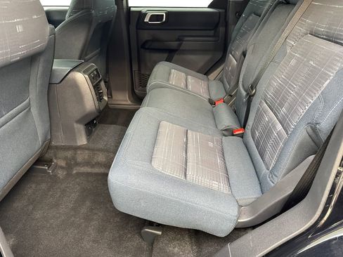 Used 2025 Ford Bronco Heritage Edition AWD/4WD image 32