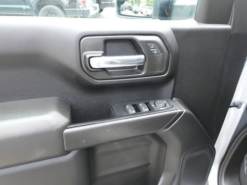 Used 2024 GMC Sierra 1500 Pro w/ Graphite Edition AWD/4WD image 15