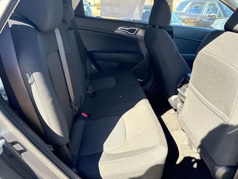 New 2026 Kia Sportage LX image 12