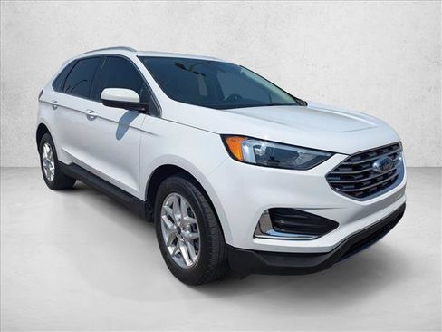 Used 2022 Ford Edge SEL AWD/4WD image 3