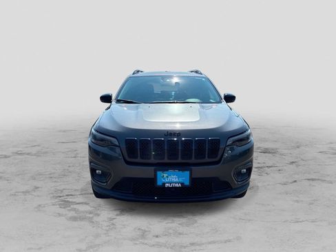 Certified 2022 Jeep Cherokee Latitude AWD/4WD image 3