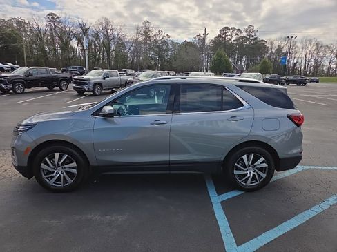 Used 2024 Chevrolet Equinox Premier image 5
