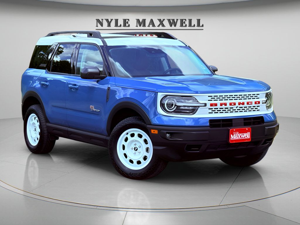 Used 2023 Ford Bronco Sport Heritage Limited AWD/4WD image 2