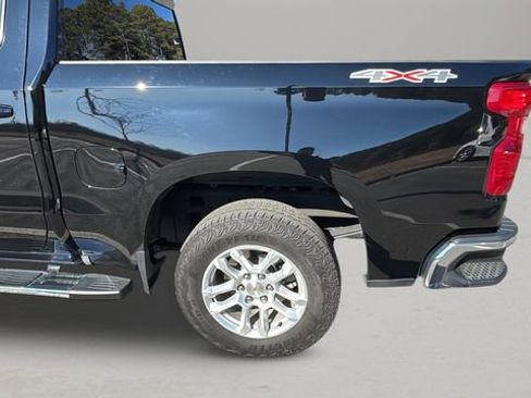 Used 2022 Chevrolet Silverado 1500 LT image 33