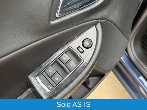 Used 2018 Chevrolet Impala LT FWD image 11