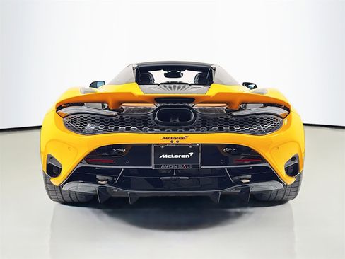 Used 2024 McLaren 750S image 6