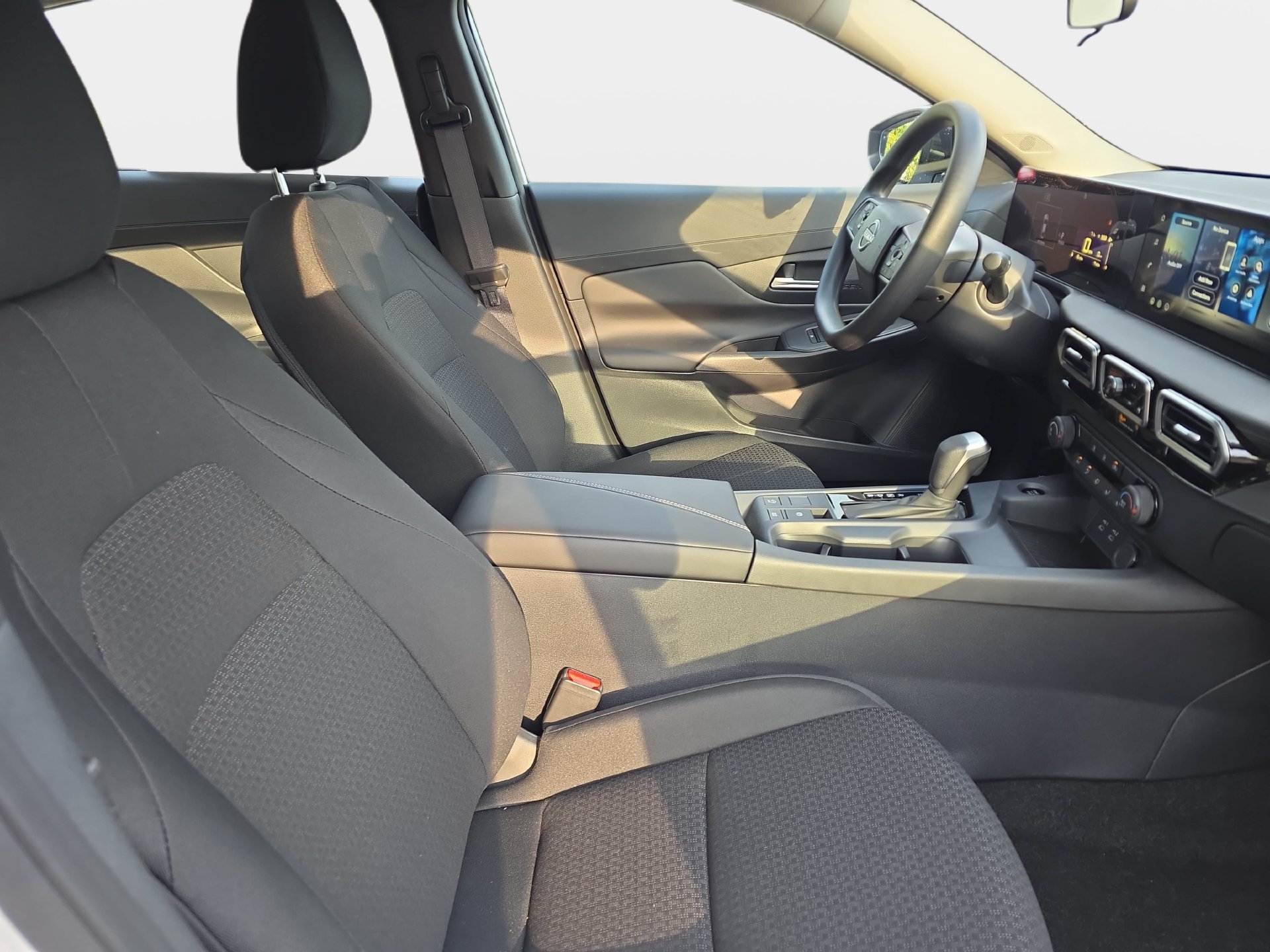 New 2027 Nissan Sentra S w/ Floor Mat Package FWD image 10