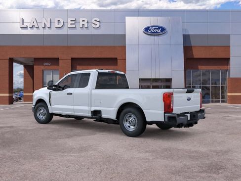 New 2026 Ford F250 XL w/ XL Driver Assist Package RWD image 4