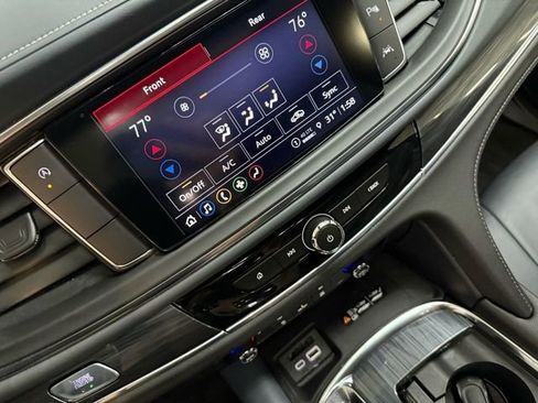 Certified 2024 Buick Enclave Essence w/ Experience Buick Package image 28